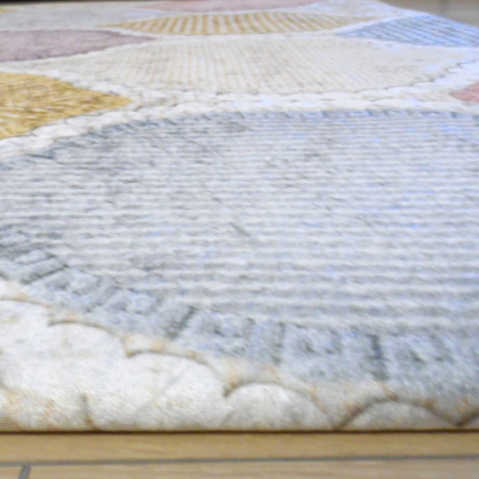 Damask desenli renkli lastikli halı örtüsü