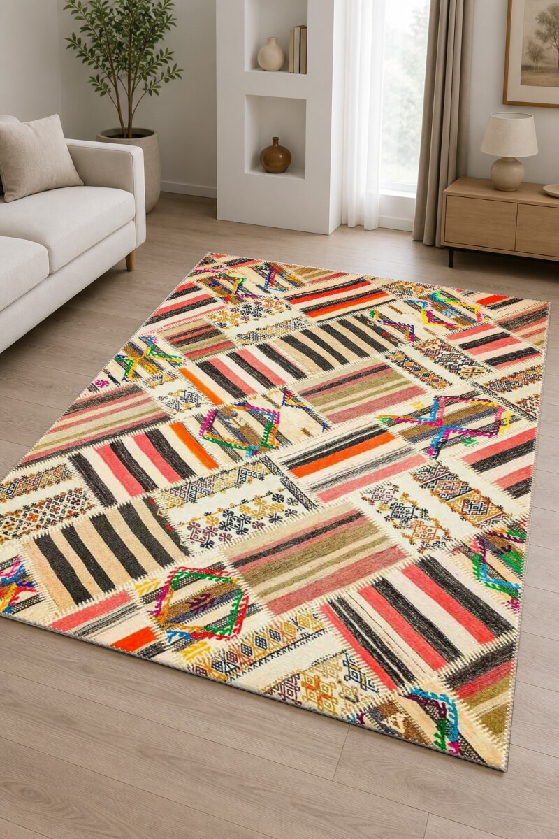 Krem Zemin Diyagonal Kilim Şeritli Elmas Çiçekli Türk Patchwork Salon Halısı