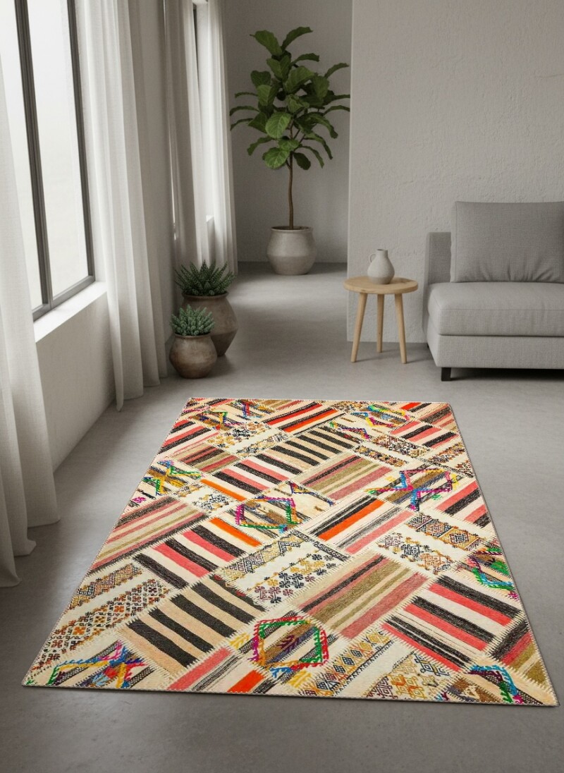 Krem Zemin Diyagonal Kilim Şeritli Elmas Çiçekli Türk Patchwork Salon Halısı