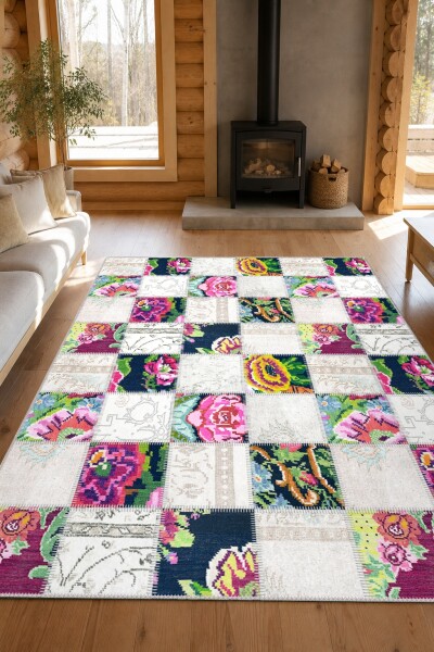 Beyaz Krem Zemin Canlı Renkli Büyük Çiçek Patchwork Halı