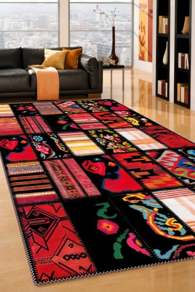 Siyah Zemin Çok Renkli Kilim Patchwork Kolaj Geleneksel Anadolu Şeritli Salon Halısı